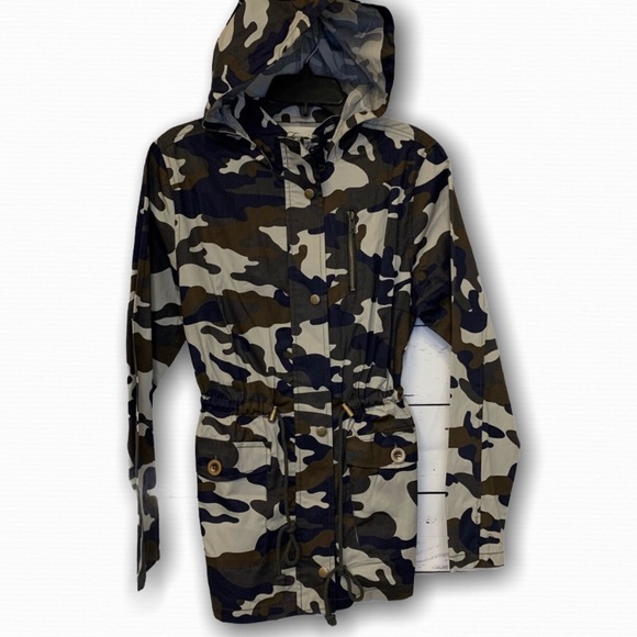 forme Jackets & Blazers - Forme camo camouflage utility jacket